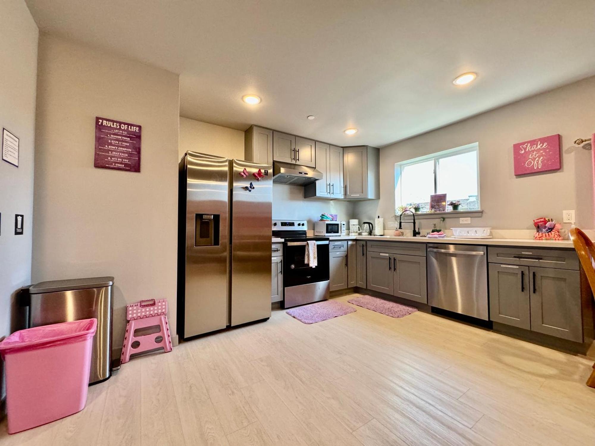 1 Bd Apt With 2 Extra Sofa Beds 13 Mins To Seatac Airport Seattle Luaran gambar