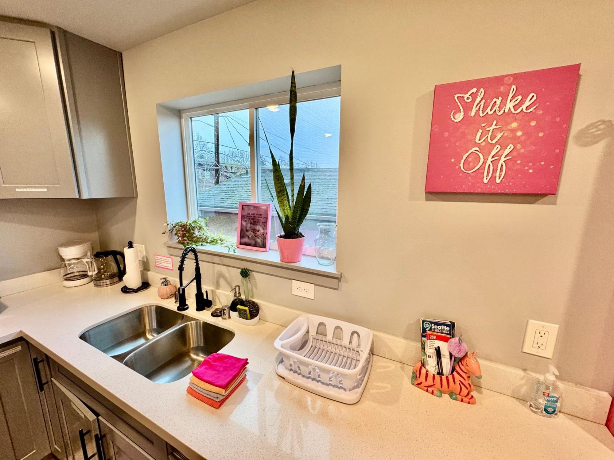 1 Bd Apt With 2 Extra Sofa Beds 13 Mins To Seatac Airport Seattle Luaran gambar